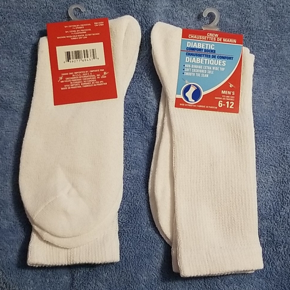 NEW 4 Pair Men's Diabetic Comfort Crew Socks - Picture 13 of 15